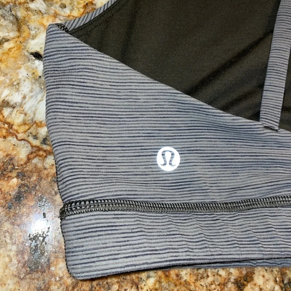 Lululemon Energy Bra Wee Are From Space Women’s Size 10 Sage Dark Olive